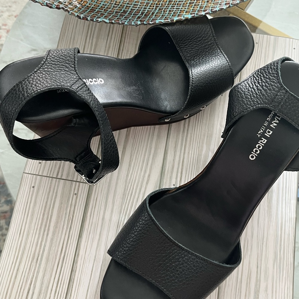 Soft leather wedges peep toe shoes